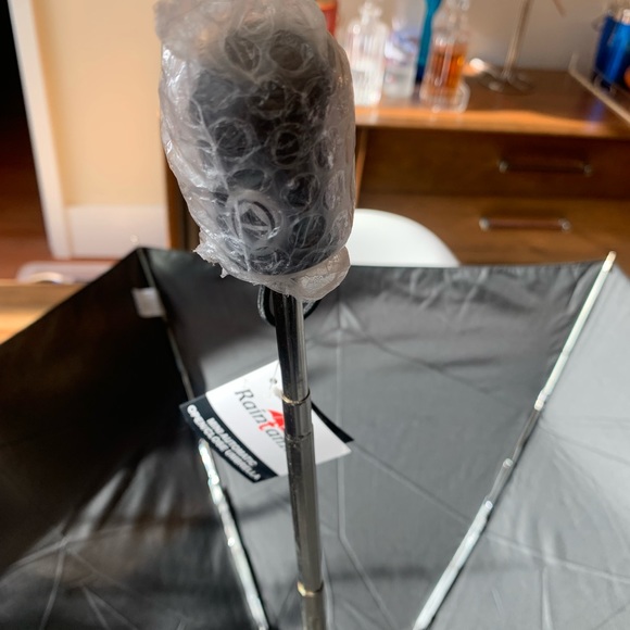 Raintamer Mini Automatic Open/Close Umbrella. Black. Limited Lifetime Warranty. - Picture 4 of 5